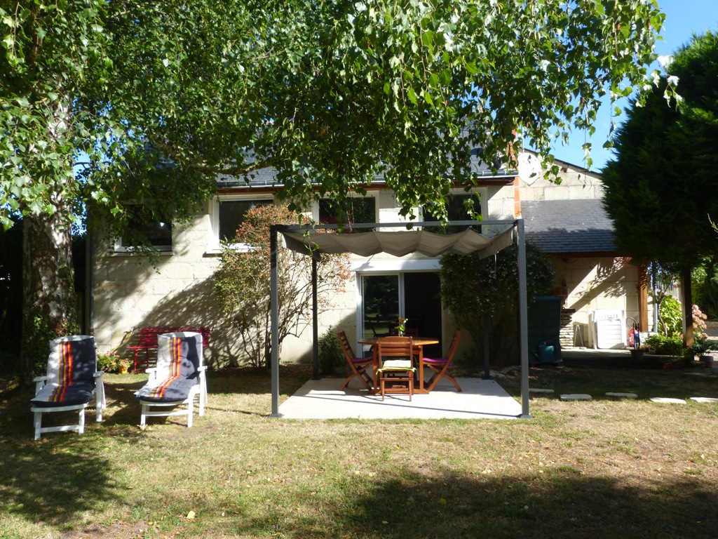 Gite Les Clématites Chouzé-sur-Loire : coté parc